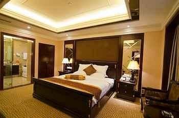 Zunyi Forest Hotel Zunyi Exterior photo
